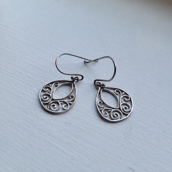 925 Stirling Silver Filigree Earrings - Picture 6 of 7